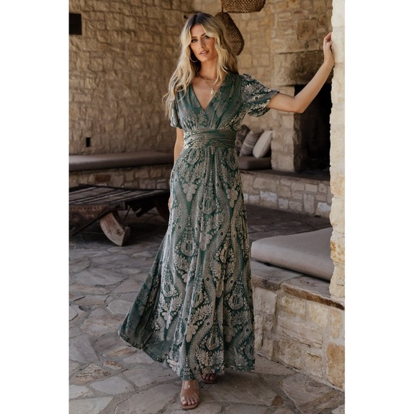 Baltic Born NWOT Leslie Velvet Maxi Dress Paisley Print Sage Silver Medium - Picture 1 of 12